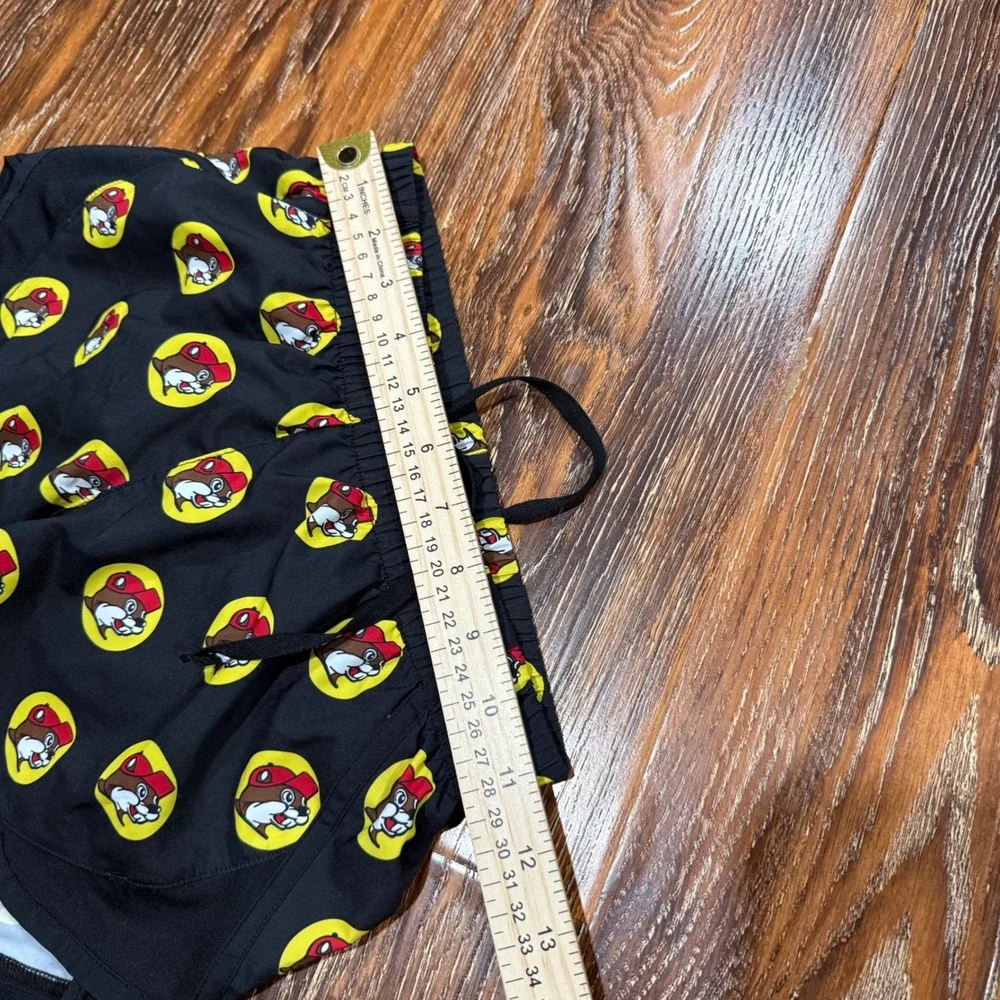 Buc-ees Girls Youth Medium Black Logo Print Athletic Running Shorts YM